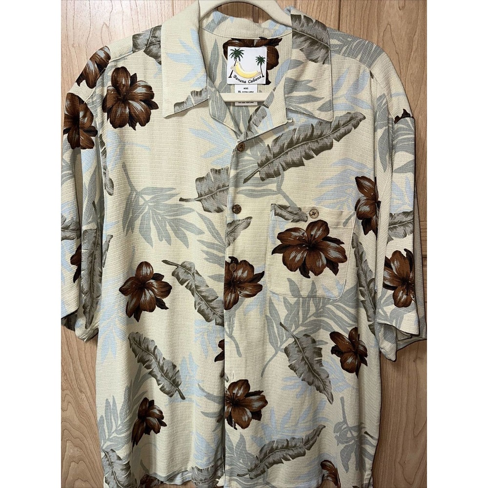 BANANA CABANA Size XL 100% Silk Islands and Flowers Camp Shirt Button Down Mens